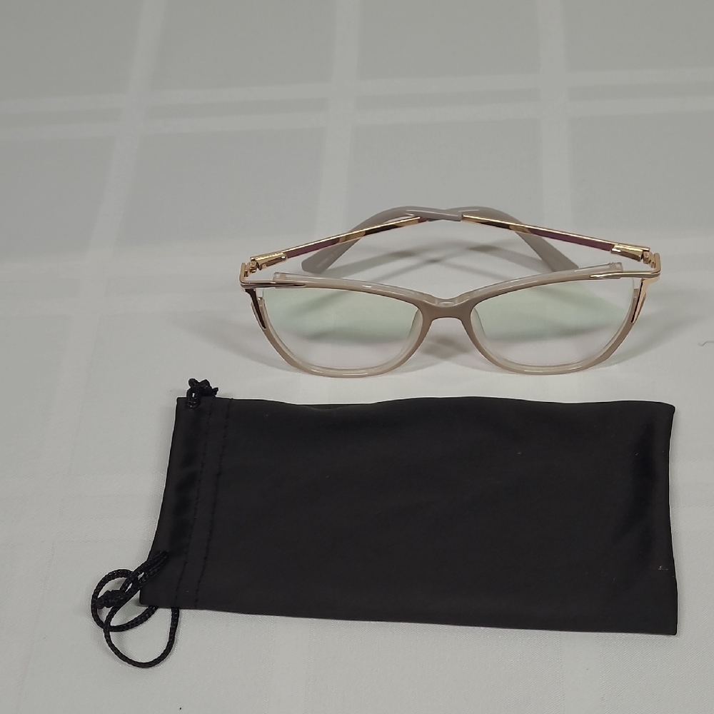 Stylish Gold Women's Glasses - Picture 7 of 8
